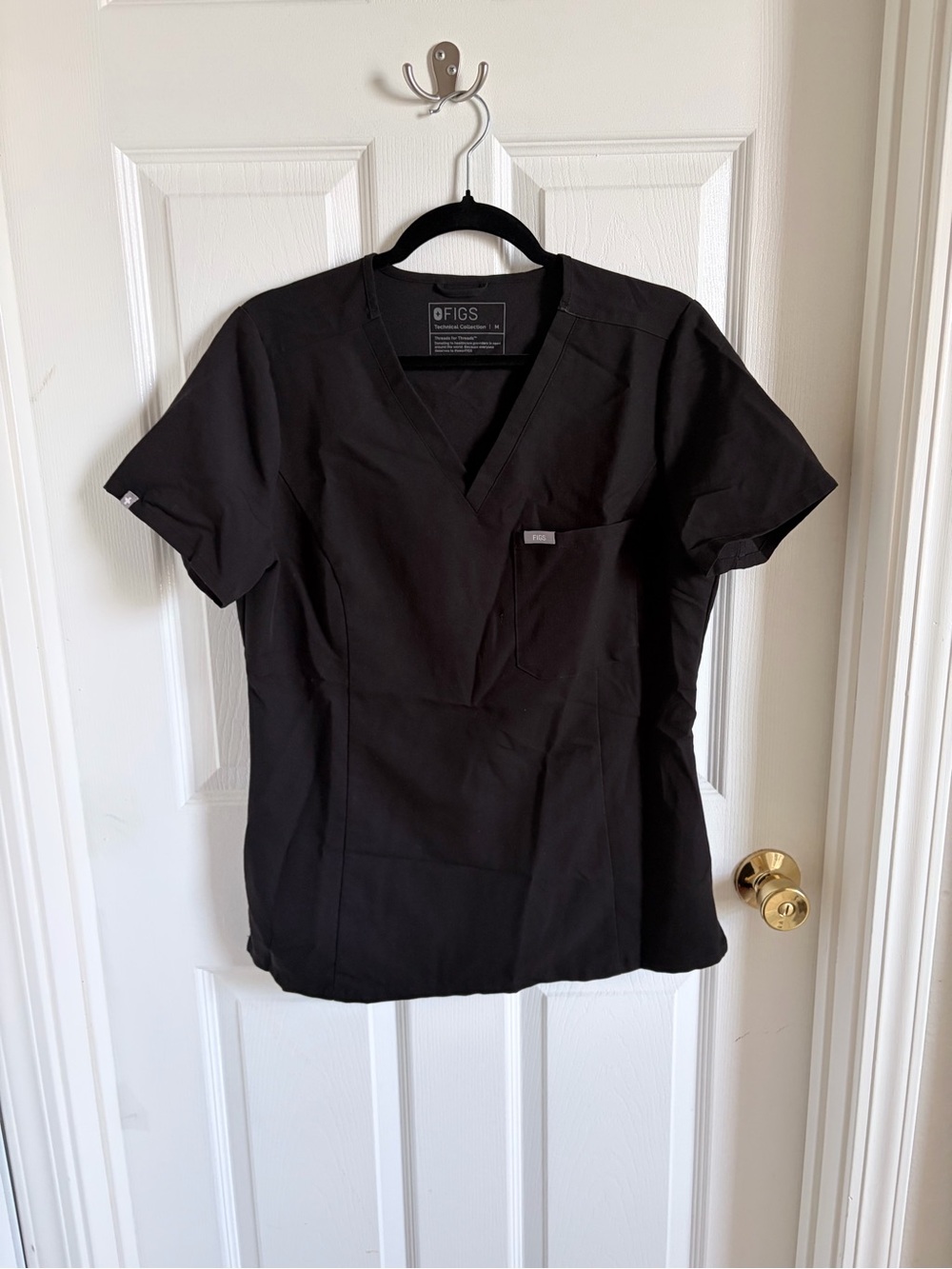 FIGS Catarina SLIM Medium Black